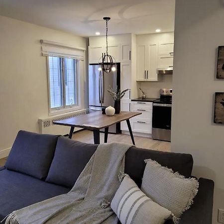 Free Parking, Beautiful 4 1/2- 2 Bedroom Apartment Montréal Eksteriør bilde