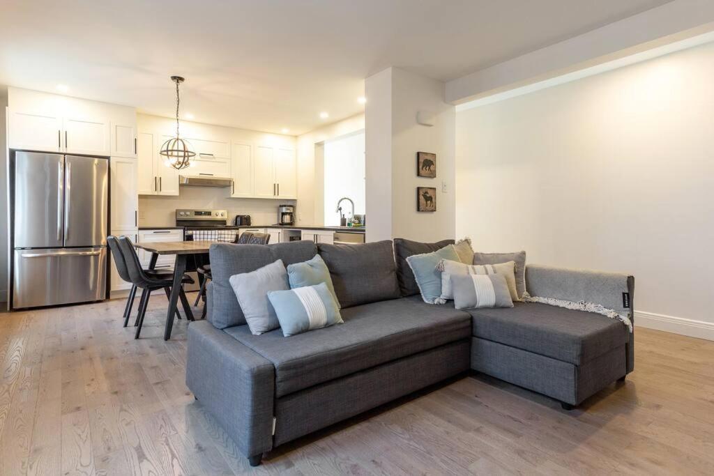 Free Parking, Beautiful 4 1/2- 2 Bedroom Apartment Montréal Eksteriør bilde