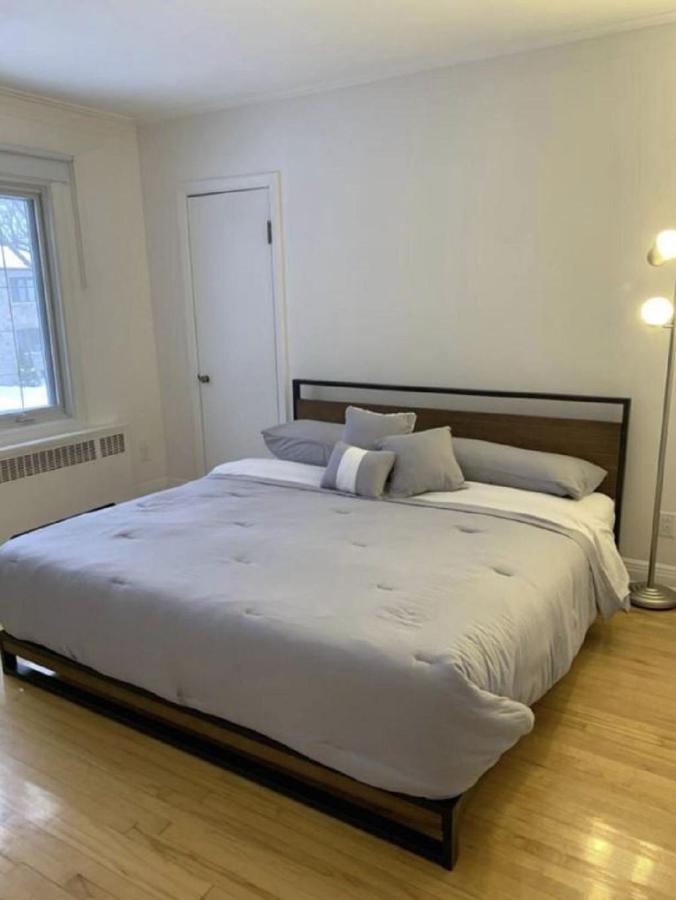 Free Parking, Beautiful 4 1/2- 2 Bedroom Apartment Montréal Eksteriør bilde