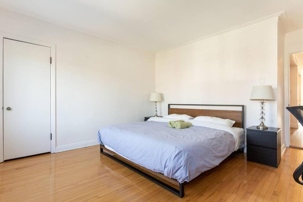 Free Parking, Beautiful 4 1/2- 2 Bedroom Apartment Montréal Eksteriør bilde